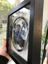 Laden Sie das Bild in den Galerie-Viewer, West Ham 'I'm Forever Blowing Bubbles' Decca Vinyl Record Art