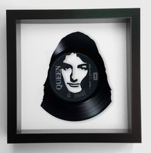 Laden Sie das Bild in den Galerie-Viewer, Queen 7" Vinyl Art Collection - Limited Edition