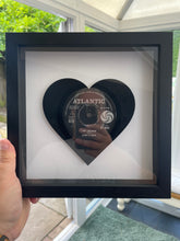 Laden Sie das Bild in den Galerie-Viewer, Sonny and Cher - I Got You Babe - Heart Vinyl Record Art 1965