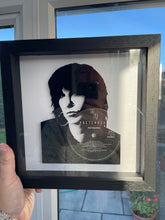 Afbeelding in Gallery-weergave laden, Chrissie Hynde from the Pretenders Original Vinyl Record Art 1980