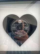 Cargar imagen en el visor de la galería, Elvis Presley - Can't Help Falling in Love - Heart Shaped Vinyl Record Art 1961