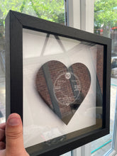 Cargar imagen en el visor de la galería, Elvis Presley - Can't Help Falling in Love - Heart Shaped Vinyl Record Art 1961