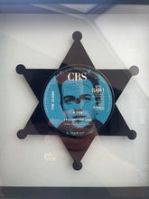 Cargar imagen en el visor de la galería, The Clash 'I Fought The Law' Joe Strummer Vinyl Record Art 1979