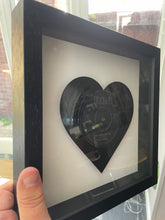 Charger l'image dans la galerie, Dolly Parton - I Will Always Love You - Heart Vinyl Record Art 1981