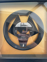 Cargar imagen en el visor de la galería, Wolverhampton Wanderers 'Hi Ho Silver Lining' Jeff Beck Vinyl Art