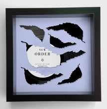 Laden Sie das Bild in den Galerie-Viewer, New Order - True Faith - Original Vinyl Record Art 1994