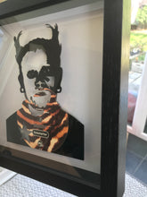 Charger l&#39;image dans la galerie, Keith Flint of The Prodigy - Firestarter Framed Original Vinyl Record Art 1996