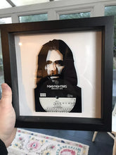 Afbeelding in Gallery-weergave laden, Taylor Hawkins of Foo Fighters Original Vinyl Record Art 2009