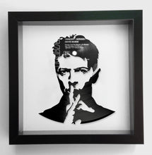 Cargar imagen en el visor de la galería, David Bowie - Scary Monsters - Original Vinyl Record Art 1980