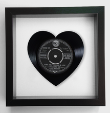 Ladda upp bild till gallerivisning, Elvis Presley - Can&#39;t Help Falling in Love - Heart Shaped Vinyl Record Art 1961